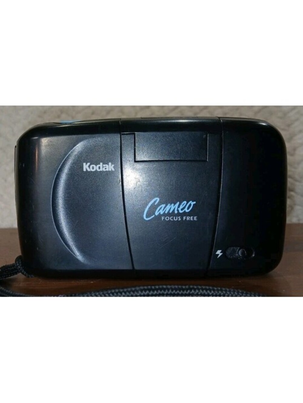 Kodak Cameo Focus Free 35mm Point & Shoot Film Camera with Flip Up Flash - Black